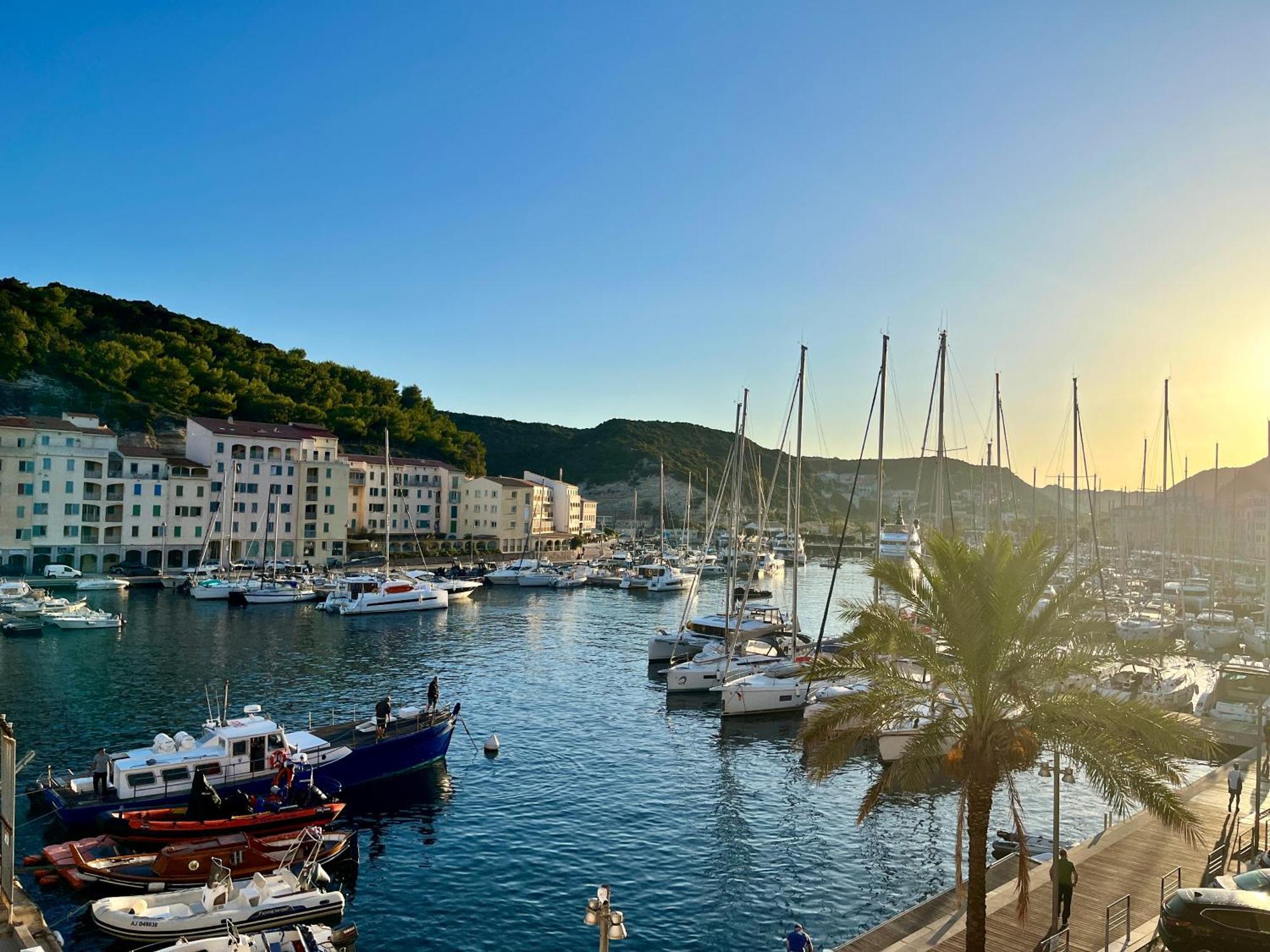 Joli T3 Sur Le Port De Bonifacio Avec Vue Mer Экстерьер фото
